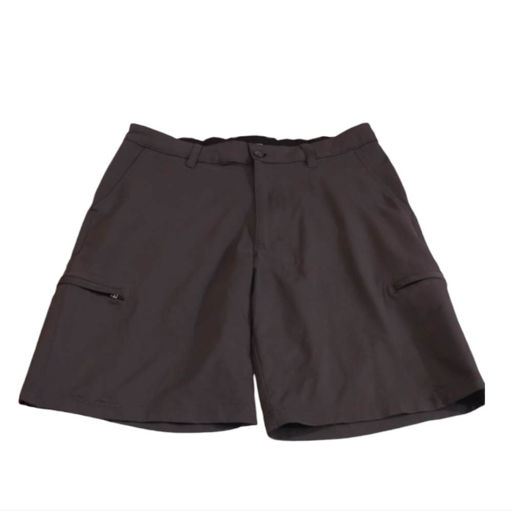 Champion Mens size 32 Golf Outdoor Cargo Shorts Lightweight  Charcoal Gray